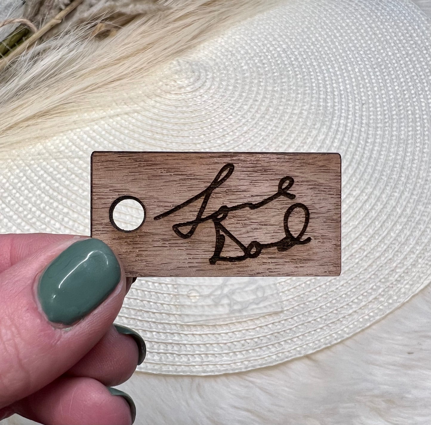 Keychain with traced handwriting.